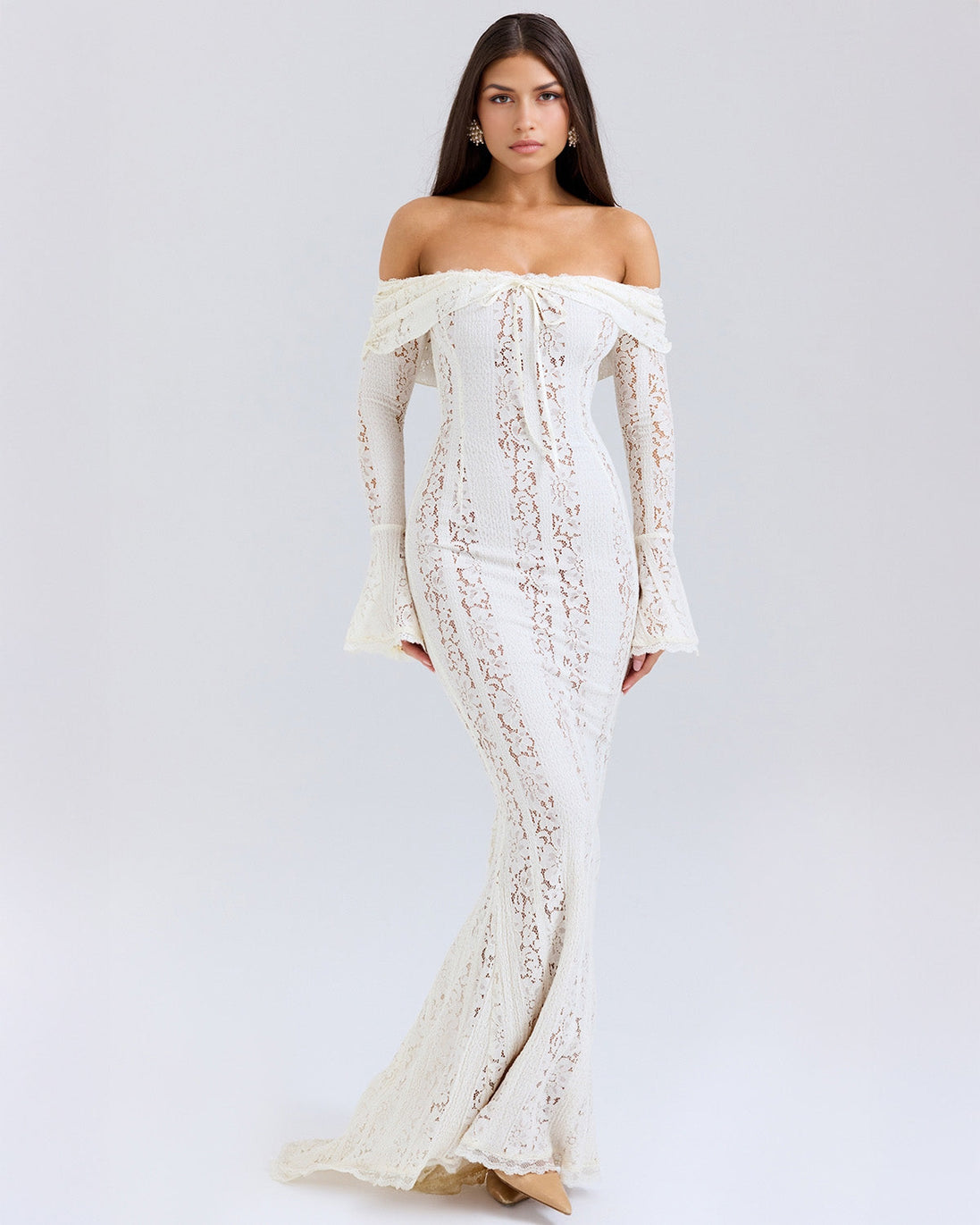 Essential Bella Lace Maxi